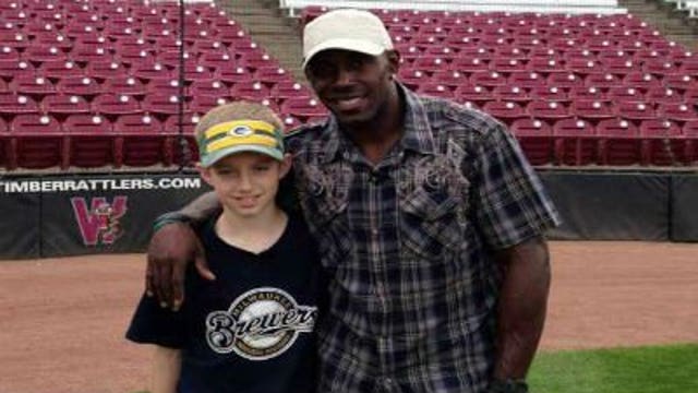 Packers' Driver rewards 12-year-old boy with memorabilia