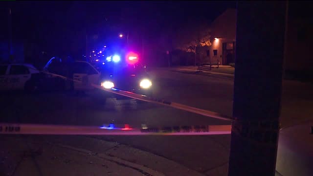 Police: 20-year-old man shot, injured while sitting in vehicle near 10th and Keefe