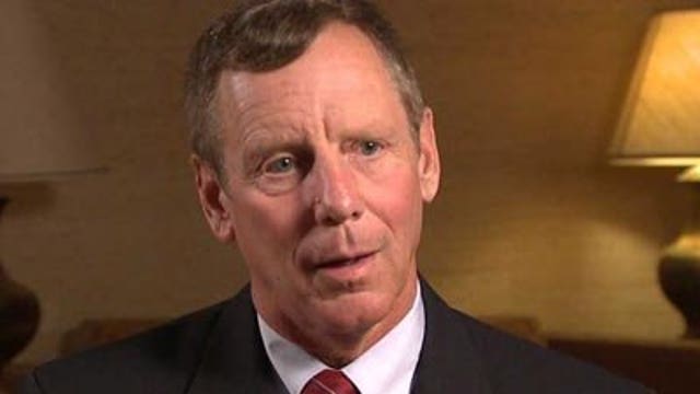Mark Neumann submits papers for U.S. Senate seat