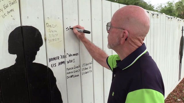 'It's about these folks:' People signing Florida pastor's fence to show appreciation for first responders