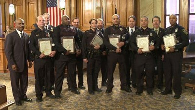 Six Milwaukee police officers honored for bravery