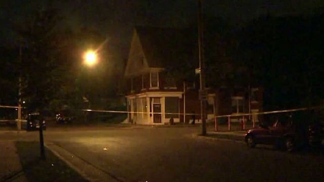 Police: 32-year-old man shot while walking near 20th & Clarke in Milwaukee