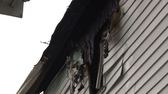 "I have nothing:" Woman and her 4 children left homeless after fire destroys house