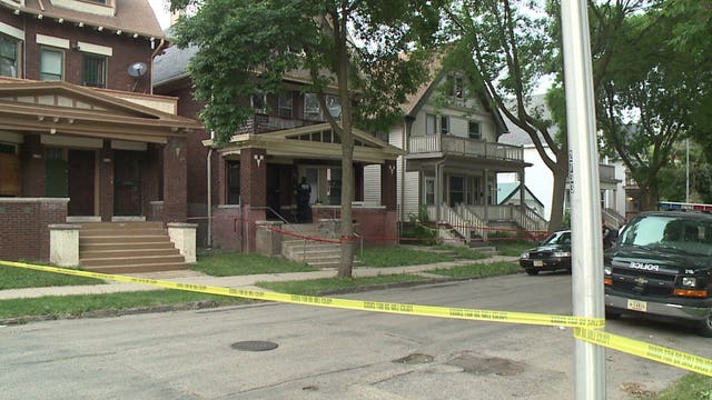 Police: Milwaukee man shot, killed during argument, 1 taken into custody