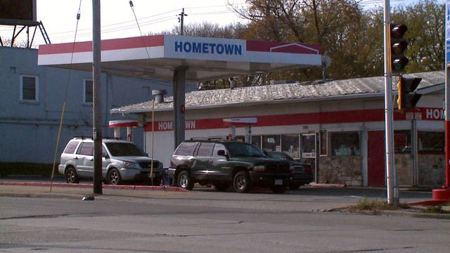 Sex in the snack aisle! Gas station faces possible closure over porn video