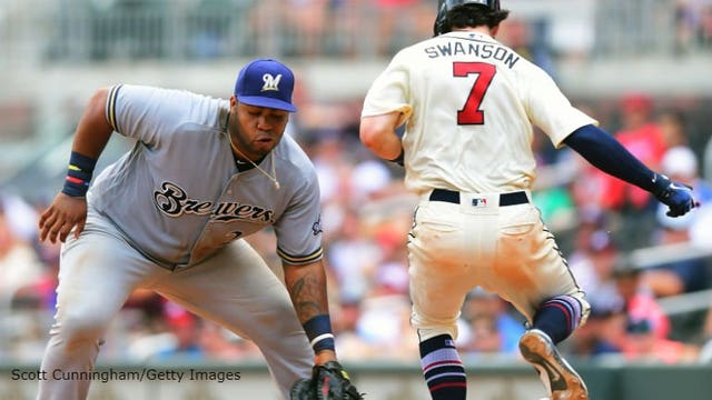 Brewers lose 2nd of 3 to the Braves, 8-7