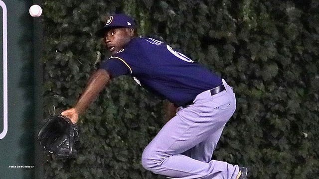 Brewers fall to Cubs 3-0; Chicago takes 2-game lead in NL Central