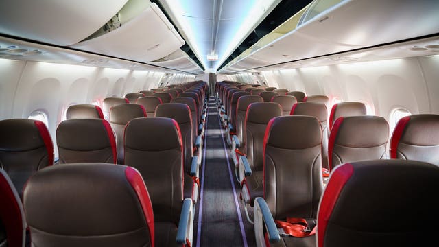 'Quite a few wearing masks:' In emails to travelers, airlines reassure planes are clean amid coronavirus