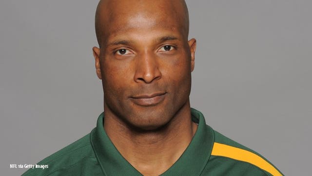 Packers fire associate head coach Winston Moss
