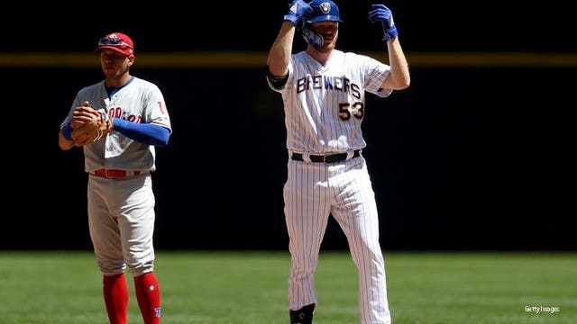 Brandon Woodruff nearly perfect through 8, Brewers beat Phillies 9-1