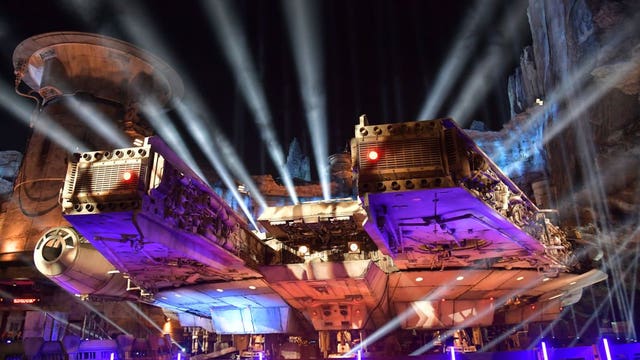Star Wars: Galaxy's Edge offers new world at Disneyland