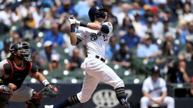 Yelich hits 23rd homer as Brewers power past Marlins 5-1