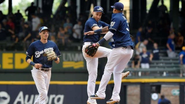Arcia's 3-run homer lifts Brewers to 4-2 win over M's