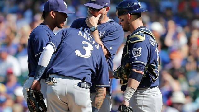 Brewers fall to Cubs 4-1 in Cole Hamels' return at Wrigley Field