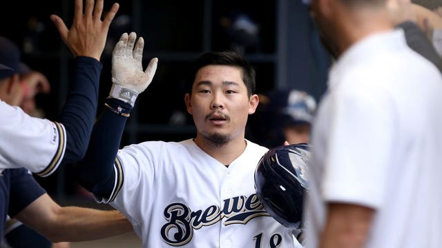 Hiura, Lyles help Brewers stop Cardinals' 6-game win streak