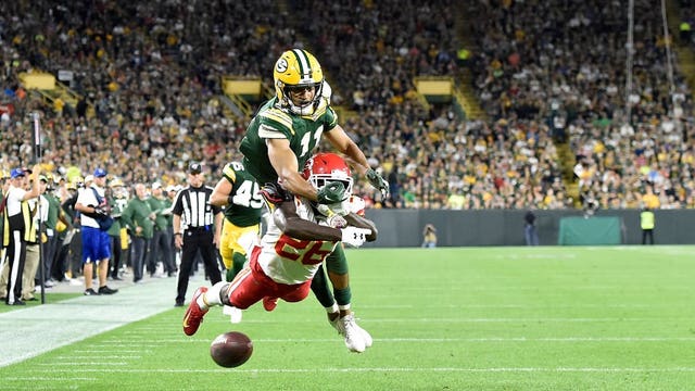 Green Bay Packers trade WR Trevor Davis to Oakland Raiders for undisclosed draft pick