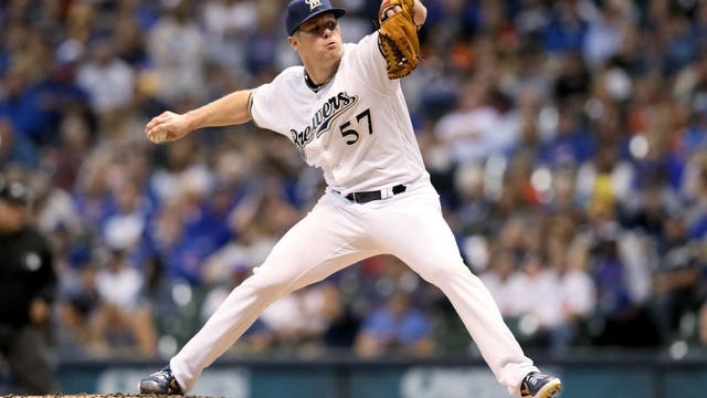 Brewers fall 10-5 to Cubs