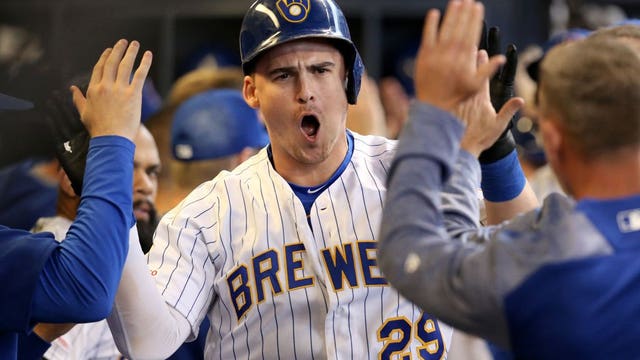 Milwaukee Brewers beat up Jon Lester, topped Cubs 8-5 to narrow WC lead