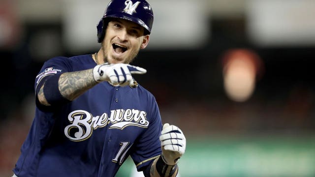 Catcher Yasmani Grandal signs $73M, 4-year deal with Chicago White Sox
