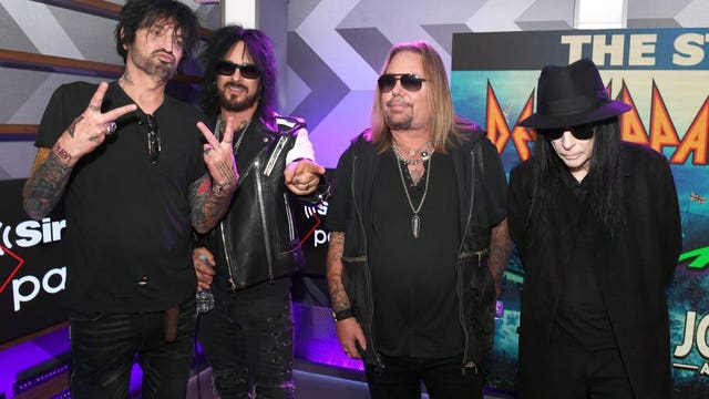 'The Stadium Tour:' Mötley Crüe, Def Leppard, Poison, Joan Jett coming to Miller Park in August