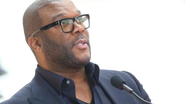 TMZ: Tyler Perry gave $21K tip to out-of-work Atlanta restaurant servers