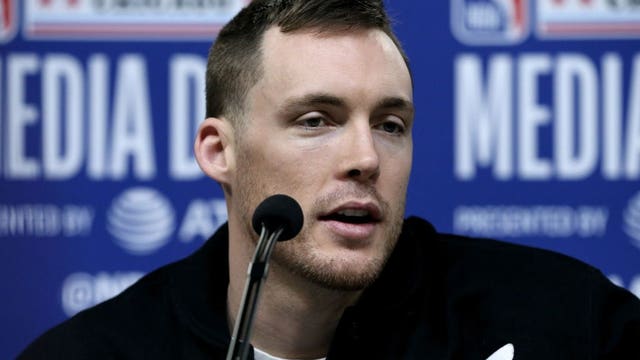 Milwaukee Bucks' Pat Connaughton to host Radiothon to raise funds for COVID-19 relief