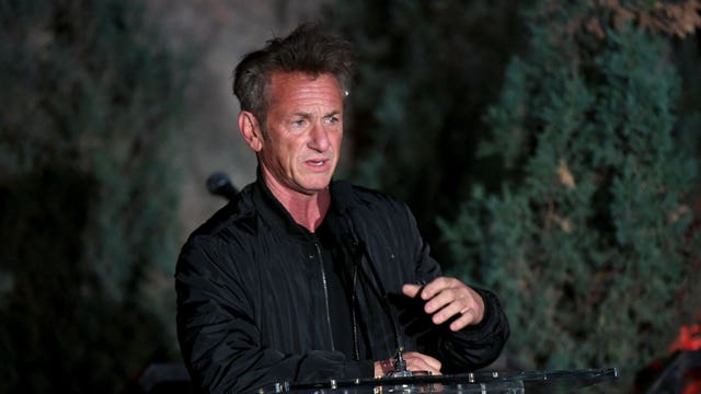 Sean Penn hopes to 'save lives,' relief organization to offer free COVID-19 testing