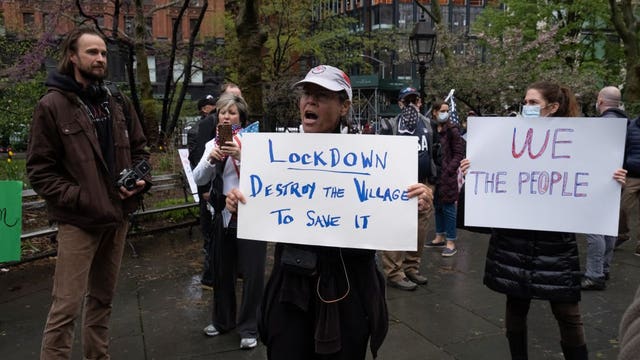 'Putting people at risk:' NYC mayor, police commissioner ban protests during pandemic