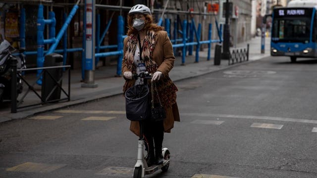 Deaths in Spain hit 491, infections up to 11,178