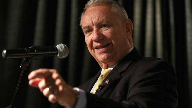 'Listener-in-Chief:' Thompson takes office as UW System president, seeks feedback from community