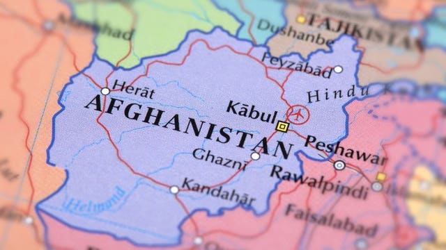 US starts troop pullout, seeks end to Afghan leaders' feud