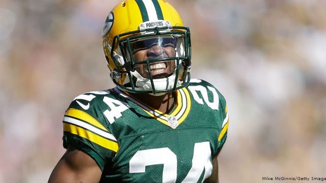 Packers sign QB Joe Callahan to active roster; CB Quinten Rollins on injured reserve