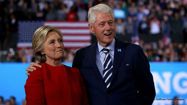 Agents nab possible explosive devices sent to Obama, Clinton