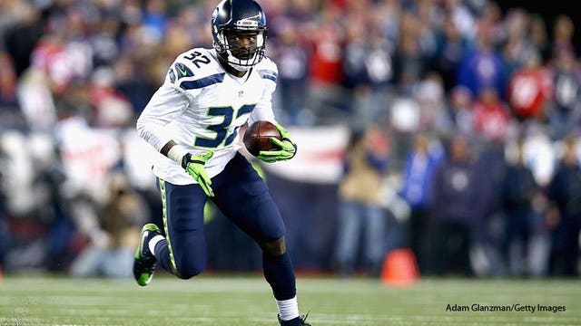Green Bay Packers claim running back Christine Michael off waivers