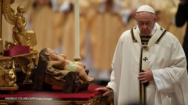 Pope Francis wishes Christmas peace to those scarred by war