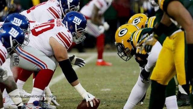 PLAYOFF football at Lambeau Field: Green Bay Packers WIN vs. New York Giants 38-13
