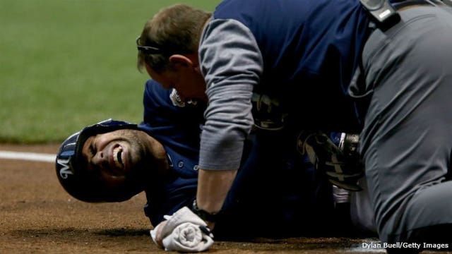 Brewers' Pina and Braun leave game against Diamondbacks with injuries