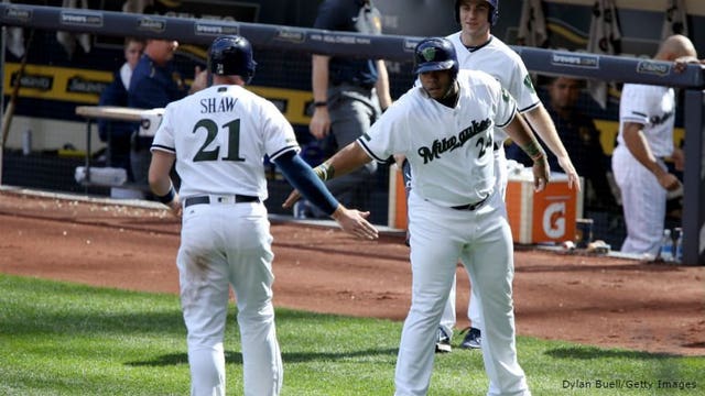 Anderson takes no-hit bid into eighth in Brewers win