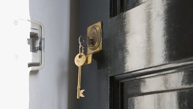 New York man refuses to allow son  back in house after spring break trip amid coronavirus outbreak