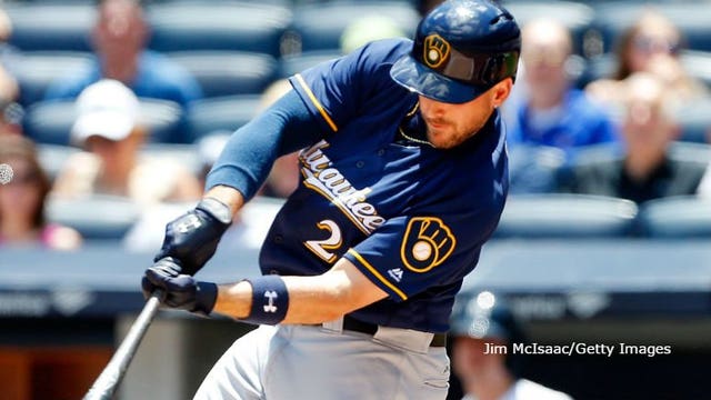 Shaw, Vogt homer, NL Central-leading Brewers beat Yankees 5-3