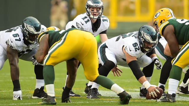 Lambeau under the lights: Green Bay Packers square up against Philagelphia Eagles in primetime