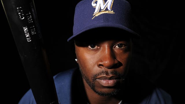'Could not feel better:' Former infielder/outfielder Bill Hall to retire as a Milwaukee Brewers player