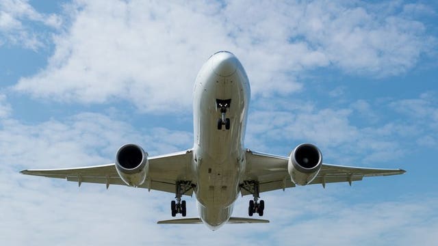 US will allow limited flights by Chinese airlines, not a ban