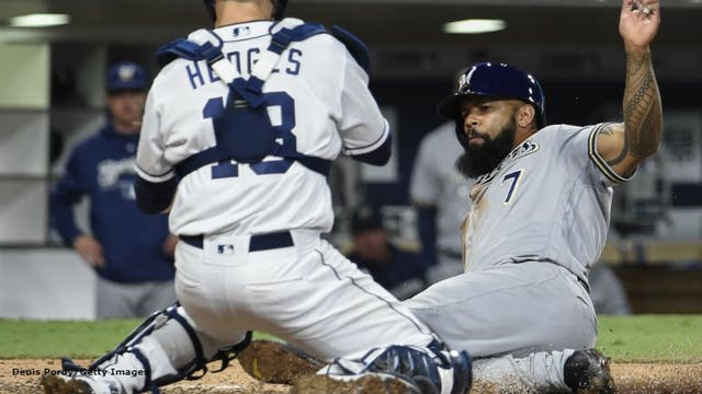 Yelich ties career high with 5 hits in Brewers' 7-3 win