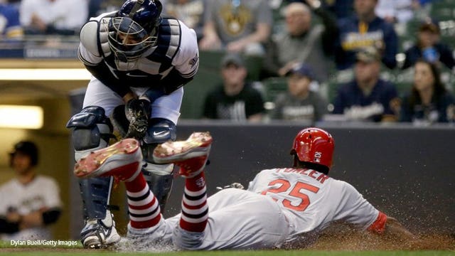 Martinez cruises, Molina homers as Cards beat Brewers 6-0