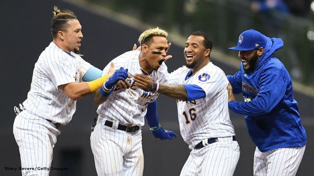 Arcia's game-ending single lifts Brewers over Cubs 5-4
