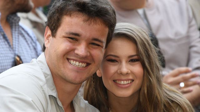 Bindi Irwin marries Chandler Powell in private ceremony with no guests due to the coronavirus