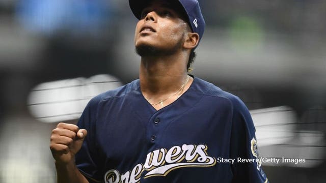 Peralta delivers again, Brewers hit 3 HRs to beat Royals 5-1
