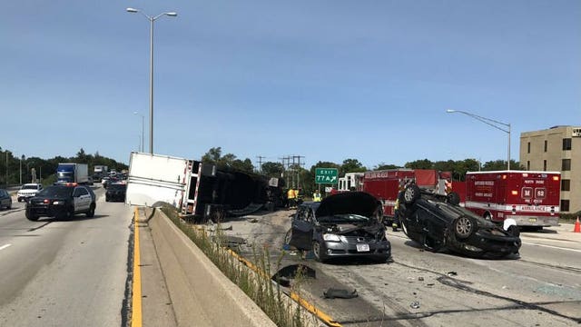 "Flipped over on its top:" Multi-vehicle crash on I-43 causes major backups