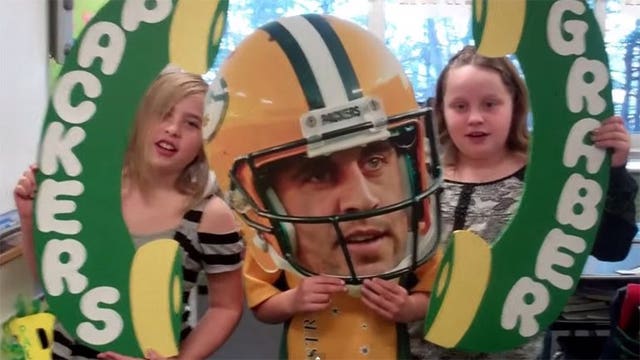 VIDEO: Class of Green Bay Packers fans from Kansas wants Aaron Rodgers and more to pay a visit